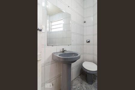 Casa à venda com 115m², 2 quartos e sem vagaBanheiro