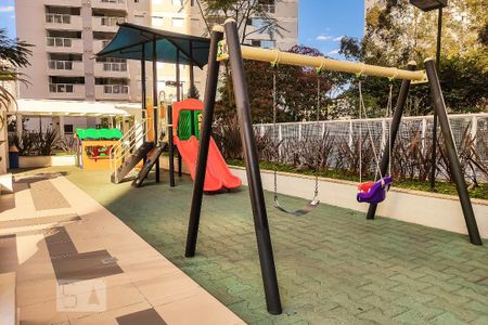 Apartamento à venda com 84m², 3 quartos e 2 vagasÁrea Comum - Playground