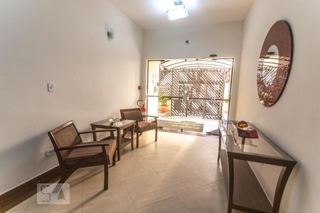 Apartamento para alugar com 107m², 2 quartos e 2 vagasHall