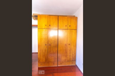 Apartamento para alugar com 107m², 2 quartos e 2 vagasArmário