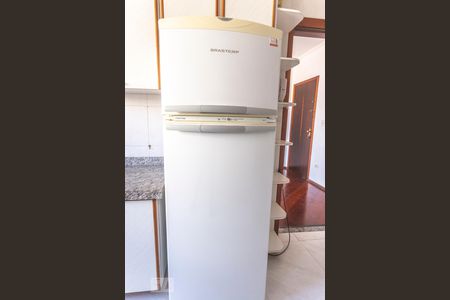 Apartamento para alugar com 107m², 2 quartos e 2 vagasGeladeira