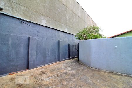Casa para alugar com 50m², 1 quarto e sem vagaQuintal
