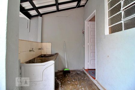 Casa para alugar com 50m², 1 quarto e sem vagaLavanderia
