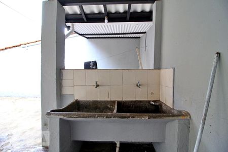 Casa para alugar com 50m², 1 quarto e sem vagaLavanderia