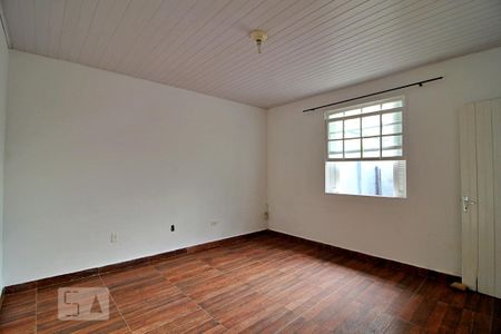 Quarto de casa para alugar com 1 quarto, 50m² em Vila Eldízia, Santo André