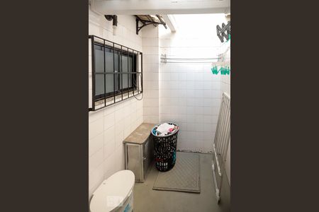 Apartamento à venda com 127m², 2 quartos e 1 vagaÁrea de Serviço