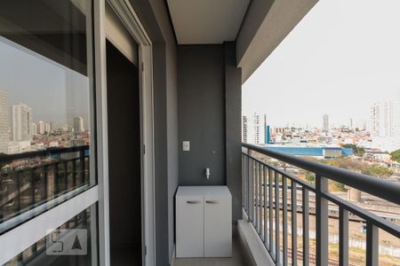Studio para alugar com 24m², 1 quarto e sem vagaSacada e Área de serviço 