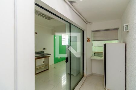 Casa à venda com 120m², 2 quartos e 1 vagaLavanderia e Quintal