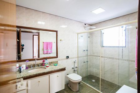 Casa à venda com 312m², 3 quartos e 5 vagasBanheiro