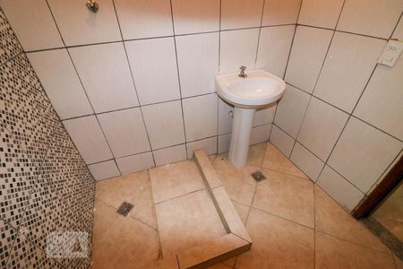 Banheiro de apartamento para alugar com 1 quarto, 33m² em Campo Grande, Rio de Janeiro