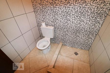 Banheiro de apartamento para alugar com 1 quarto, 33m² em Campo Grande, Rio de Janeiro