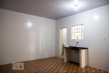 Cozinha de casa para alugar com 1 quarto, 38m² em Cidade Líder, São Paulo
