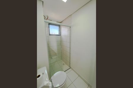 Banheiro de apartamento à venda com 1 quarto, 31m² em Vila Granada, São Paulo