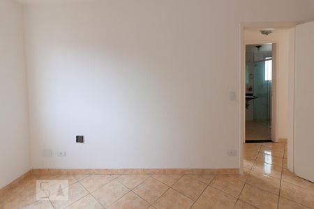 Quarto 1 de apartamento para alugar com 2 quartos, 70m² em Jardim Ester, São Paulo