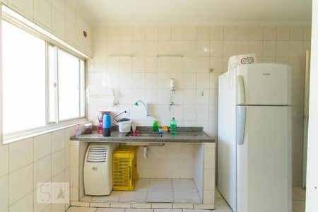 Apartamento para alugar com 65m², 2 quartos e 1 vagaCozinha 