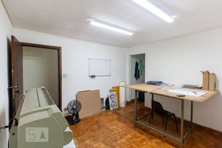 Casa à venda com 150m², 3 quartos e 4 vagasSuíte