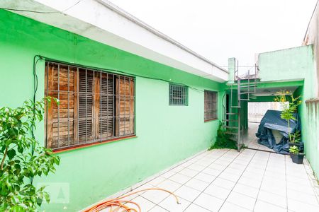 Casa à venda com 150m², 3 quartos e 4 vagasQuintal