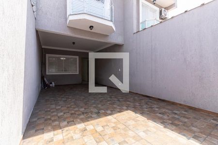 Casa à venda com 128m², 3 quartos e 2 vagasGaragem