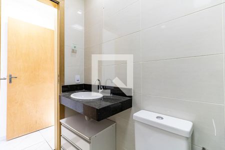 Casa à venda com 128m², 3 quartos e 2 vagasBanheiro da Suíte