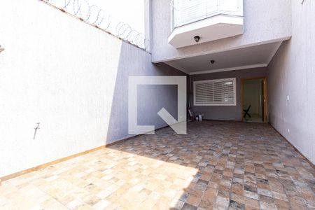 Casa à venda com 128m², 3 quartos e 2 vagasGaragem