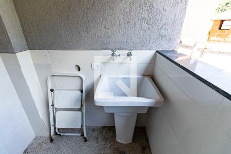 Casa à venda com 128m², 3 quartos e 2 vagasÁrea de Serviço