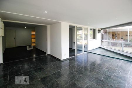 Sala / Varanda de apartamento para alugar com 2 quartos, 91m² em Recreio dos Bandeirantes, Rio de Janeiro