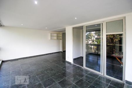 Sala / Varanda de apartamento para alugar com 2 quartos, 91m² em Recreio dos Bandeirantes, Rio de Janeiro