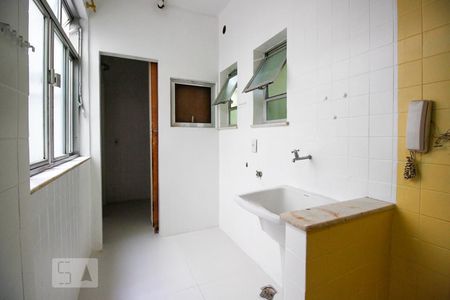 Apartamento para alugar com 91m², 2 quartos e 1 vaga Apartamento para alugar com 91m², 2 quartos e 1 vagaÁrea de Serviço