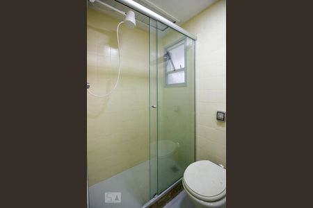 Apartamento para alugar com 91m², 2 quartos e 1 vaga Apartamento para alugar com 91m², 2 quartos e 1 vagaBanheiro da Suíte