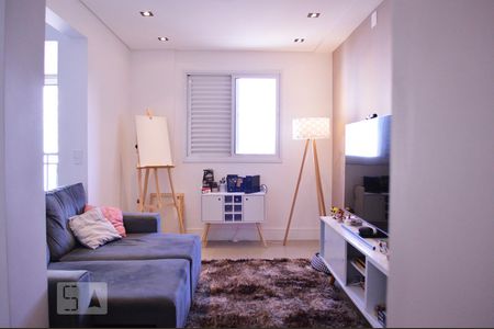 Sala de apartamento para alugar com 1 quarto, 64m² em Vila Osasco, Osasco