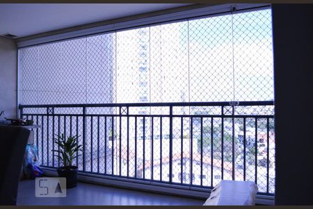 Varanda de apartamento para alugar com 1 quarto, 64m² em Vila Osasco, Osasco