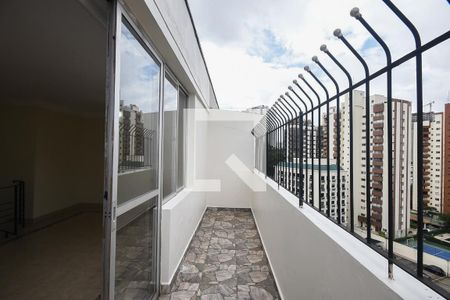 Apartamento à venda com 140m², 4 quartos e 2 vagasCobertura