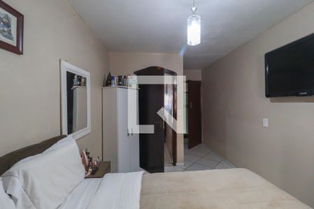 Casa à venda com 250m², 3 quartos e 2 vagasQuarto