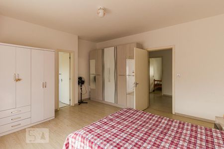 Casa à venda com 171m², 3 quartos e 2 vagasQuarto 1 - Suíte