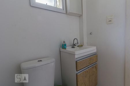 Lavabo de casa à venda com 3 quartos, 171m² em Jardim Itu-sabará, Porto Alegre