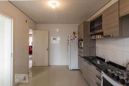 Casa à venda com 171m², 3 quartos e 2 vagasCozinha e Área de Serviço