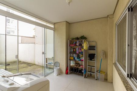 Casa à venda com 171m², 3 quartos e 2 vagasCozinha e Área de Serviço