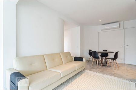 Sala de apartamento à venda com 2 quartos, 56m² em Pinheiros, São Paulo