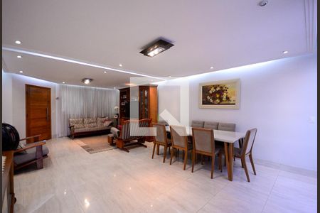 Sala  de casa à venda com 3 quartos, 150m² em Jardim Maria Estela, São Paulo
