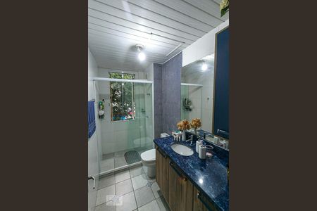 Banheiro de apartamento à venda com 2 quartos, 51m² em Centro Histórico, Porto Alegre