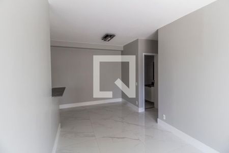 Sala  de apartamento à venda com 3 quartos, 70m² em Jardim Iracema, Barueri