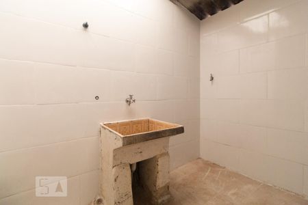 Casa para alugar com 180m², 3 quartos e 2 vagas Casa para alugar com 180m², 3 quartos e 2 vagasÁrea de serviço