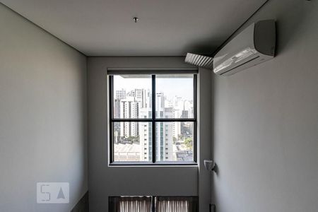 Studio para alugar com 75m², 1 quarto e 1 vaga Studio para alugar com 75m², 1 quarto e 1 vagaQuarto