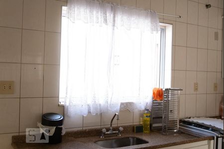 Casa à venda com 400m², 5 quartos e 5 vagasCozinha 2