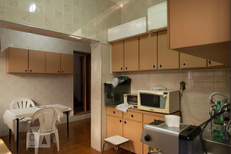 Casa à venda com 400m², 5 quartos e 5 vagasCozinha