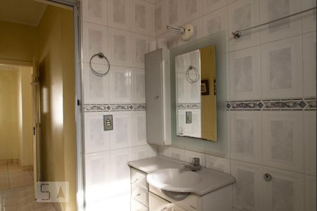 Casa à venda com 400m², 5 quartos e 5 vagasBanheiro 3