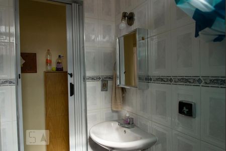 Casa à venda com 400m², 5 quartos e 5 vagasBanheiro 4