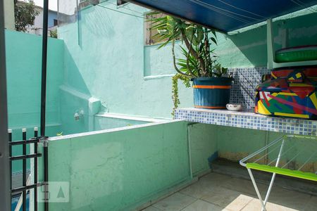 Casa à venda com 122m², 4 quartos e 1 vagaÁREA DE SERVIÇO