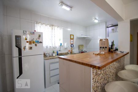 Apartamento à venda com 76m², 2 quartos e 1 vagaCozinha