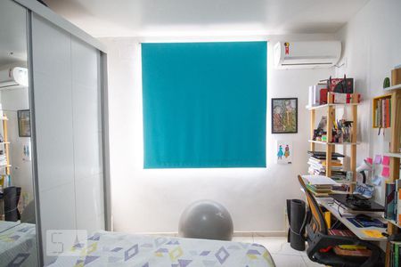 Apartamento à venda com 76m², 2 quartos e 1 vagaQuarto